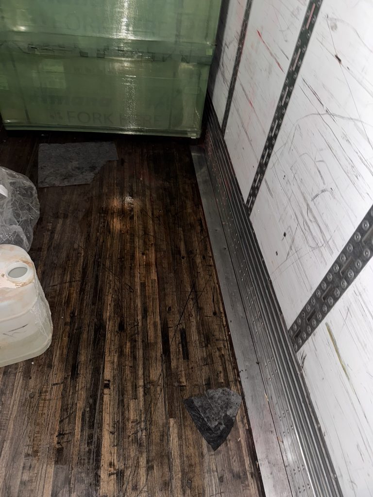 spill clean up after transport damage of goods